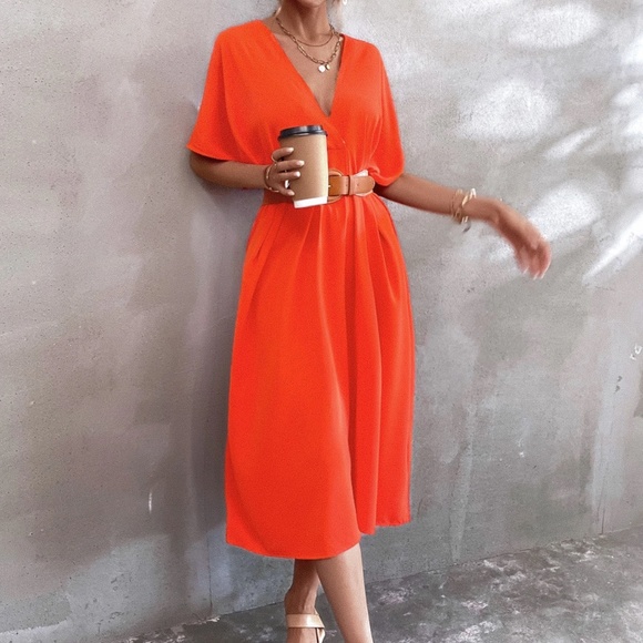 BellanBlue Dresses & Skirts - Vibrant V Neck Kimono Sleeve Oversized Midi Dress